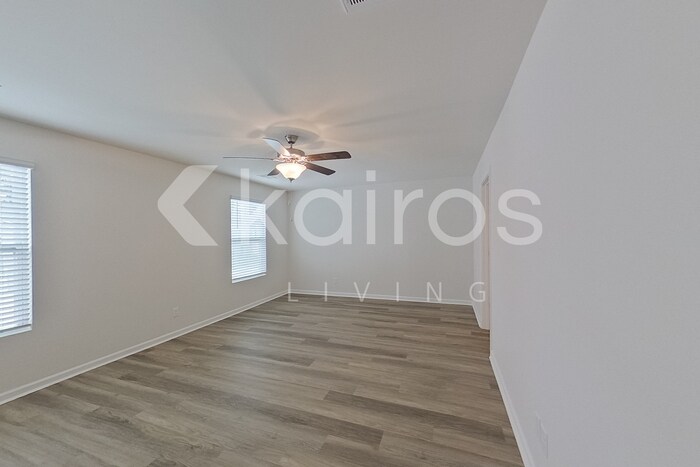 Building Photo - 128 Inez Ave