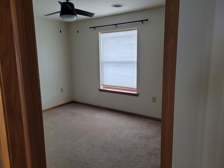 Building Photo - 2834 Pleasant View Rd