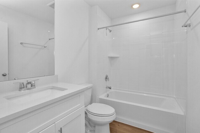 Building Photo - 3518 Grassland Dr