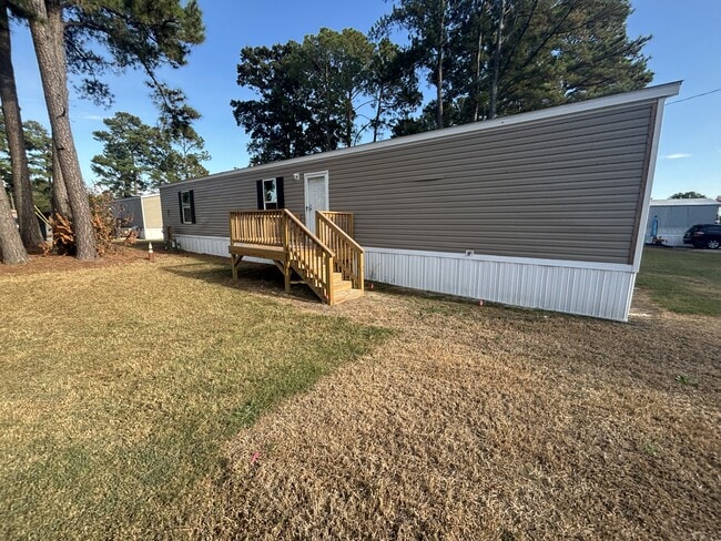 Primary Photo - 300 Ricks Rd