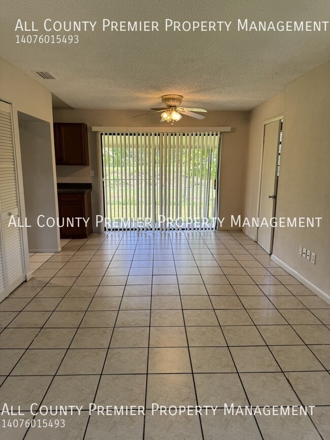 Building Photo - 2204 Messina Ave