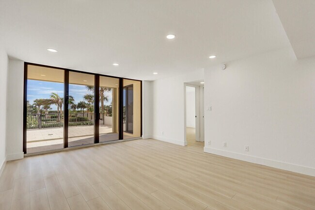 Building Photo - 200 Ocean Trail Way