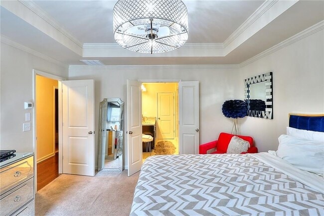 Building Photo - 1306 Harris Way S