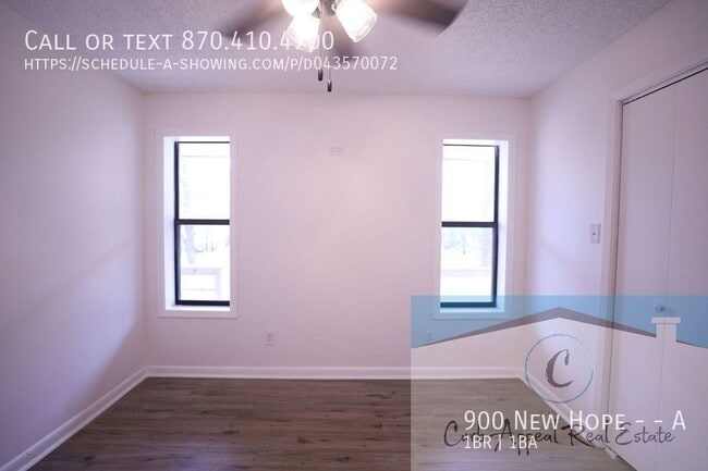 Building Photo - Move in special $500!!  Beautifully renova...