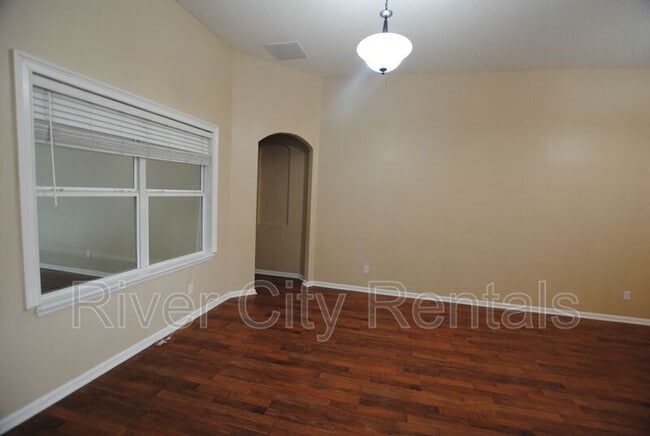 Building Photo - 3022 Piedmont Manor Dr