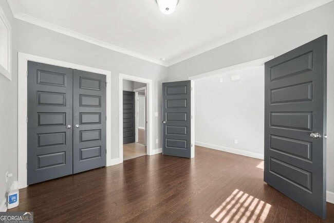 Building Photo - 2967 Silver Hill Terrace SE