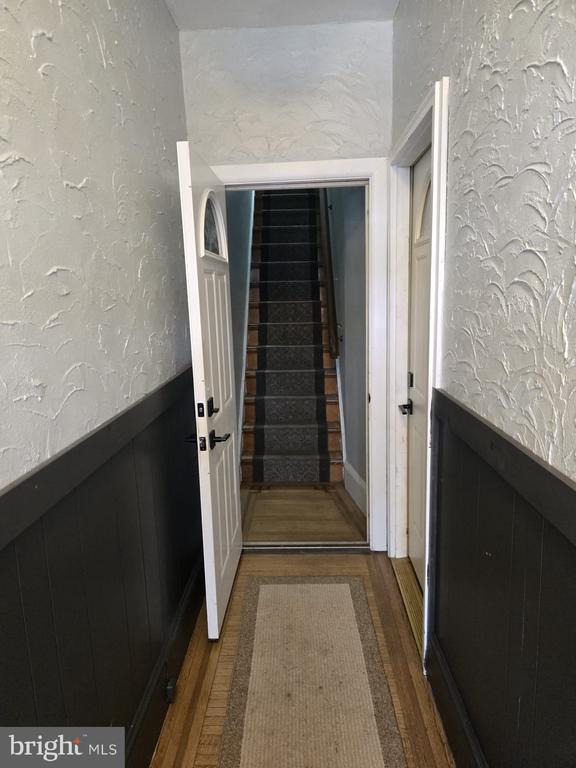 Building Photo - 314 Walnut St