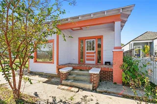Building Photo - 843 Elmira Ave