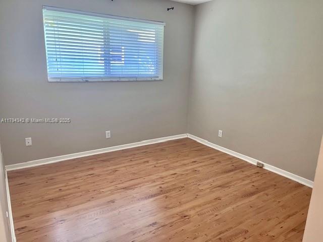 Building Photo - 1851 NE 59th Ct