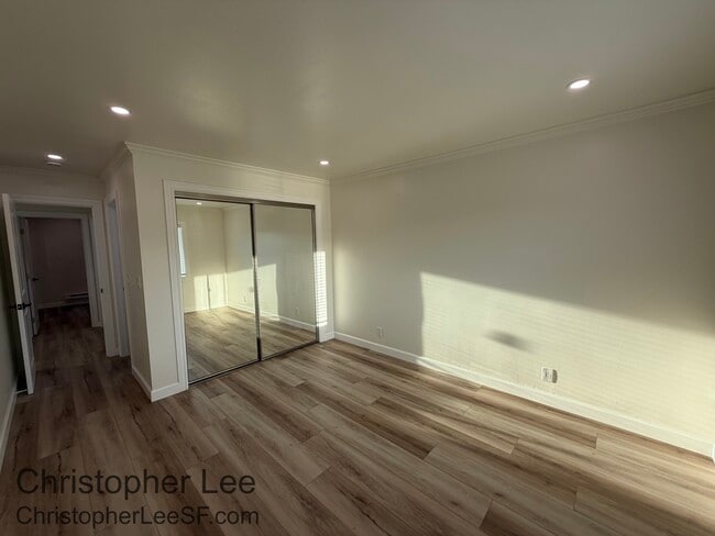 Building Photo - 848 Beechwood Dr