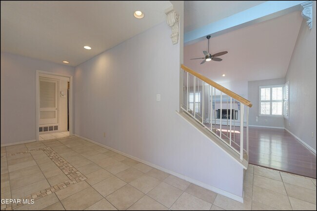 Building Photo - 601 Firedale Ln