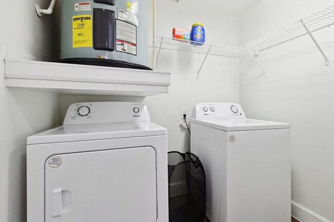 Building Photo - 5445 Town and Country Blvd