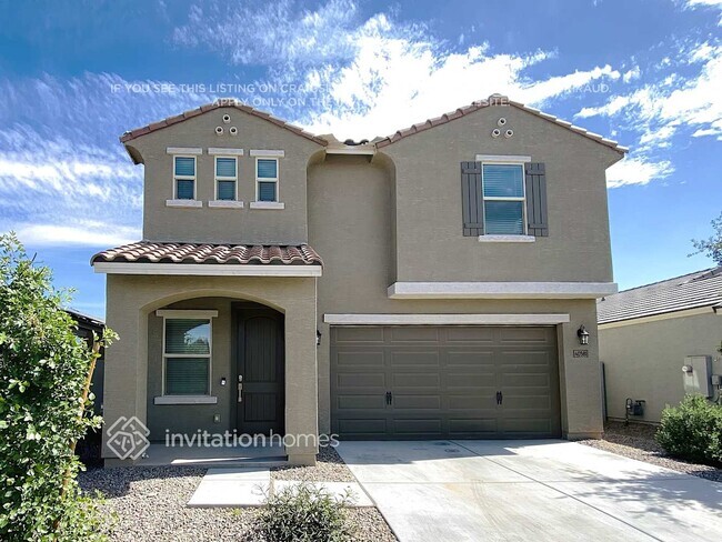 Building Photo - 40581 W Sunland Dr