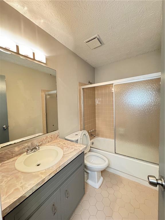 Building Photo - 2945 Sawgrass Trail SW