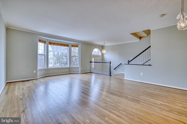 Building Photo - 5742 Governors Pond Cir