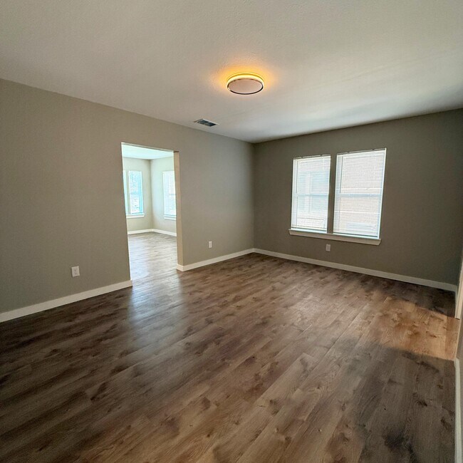 Building Photo - 2222 16th St