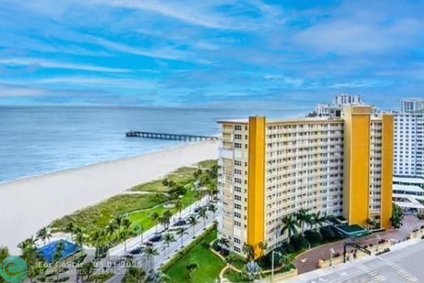 Building Photo - 328 N Ocean Blvd