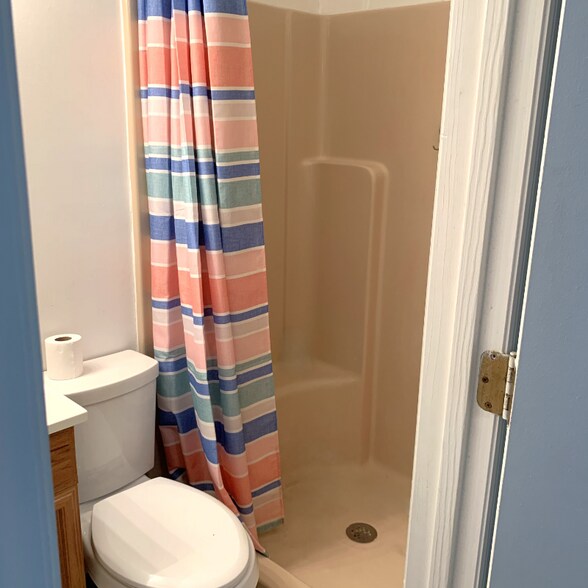 Building Photo - 1200 Zion Dr