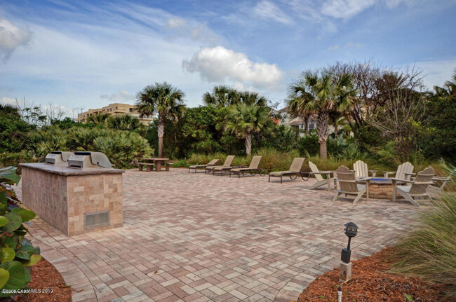 Building Photo - 130 Warsteiner Way