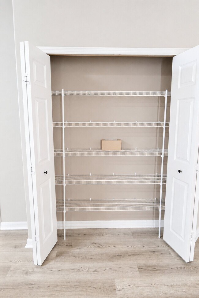 Building Photo - 10451 Andover Point Cir