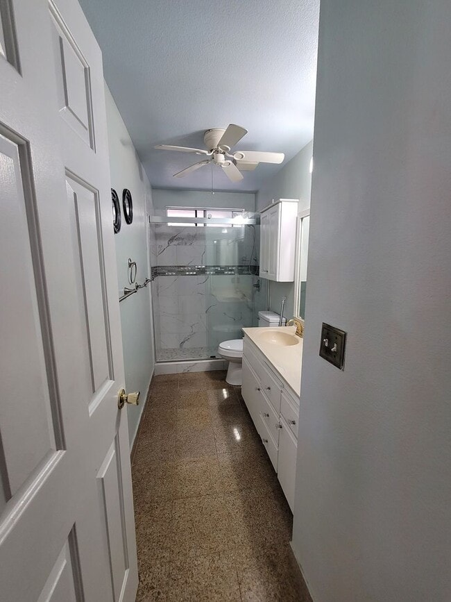 Building Photo - 86 Waipahe St