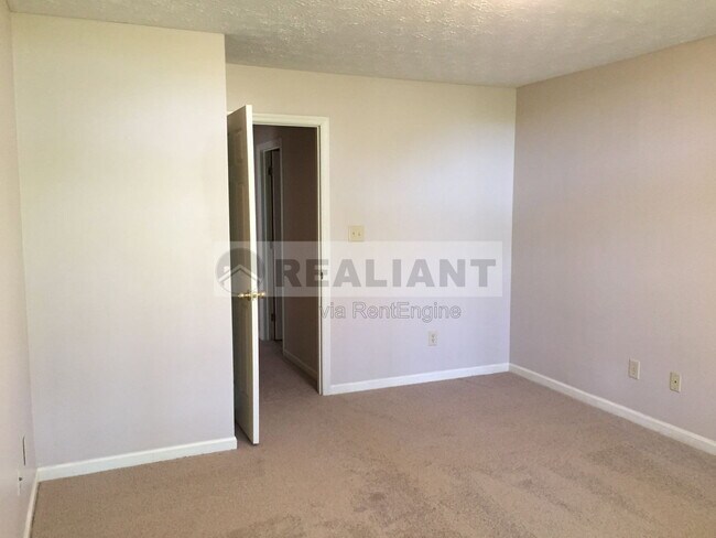 Building Photo - 1217 Morning Side Dr