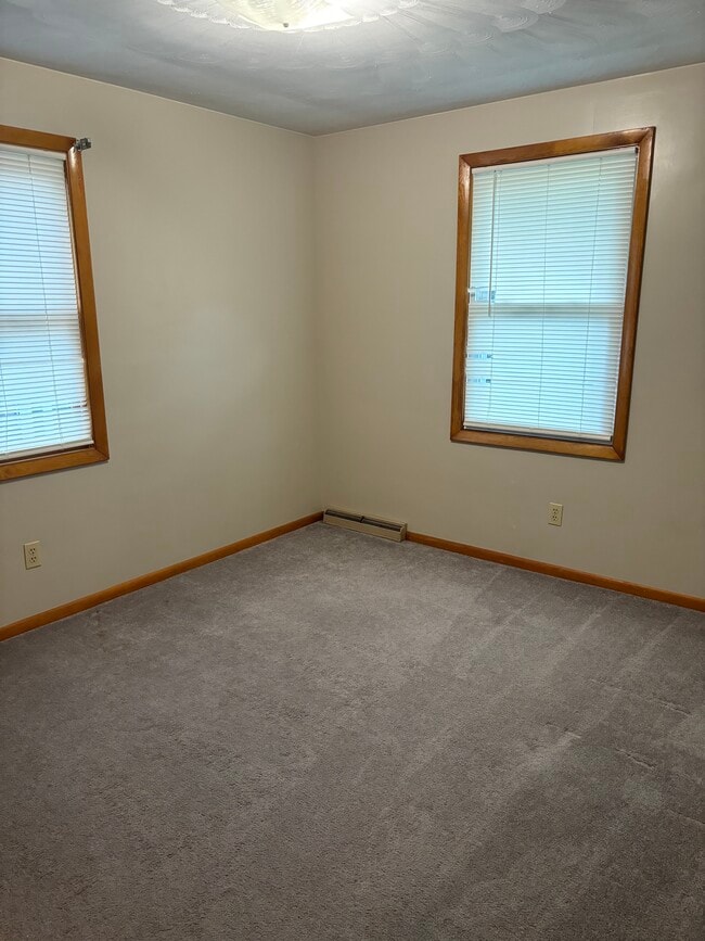 Building Photo - 3511 Becky Cir NW