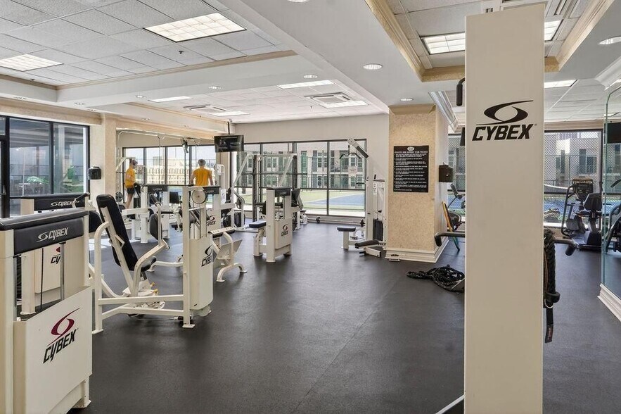 Building Photo - 1280 W Peachtree St NW