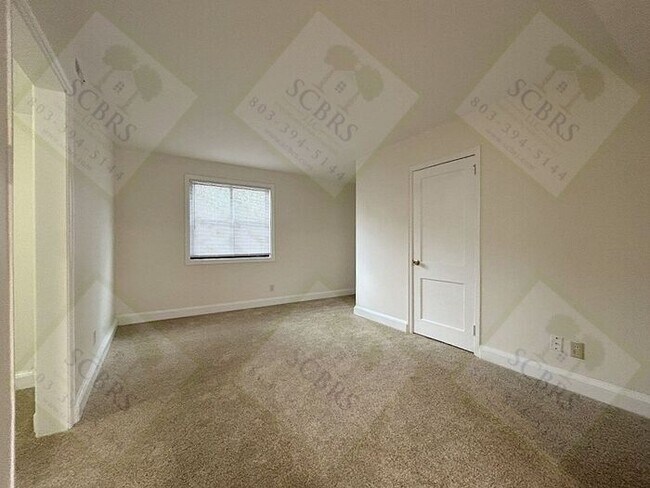 Building Photo - $200 off 1st Months' Rent - Hampton Hills 2 Bedroom, 1 Bath Condo