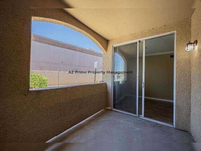 Building Photo - 2134 E Broadway Rd