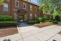 Building Photo - 422 Butternut St NW