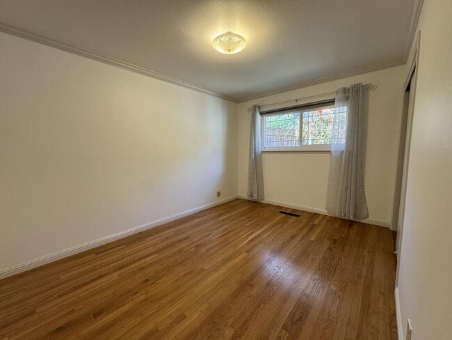 Building Photo - 3534 Jefferson Ave