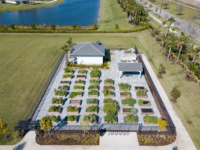 Building Photo - 13509 SW Oceanus Blvd