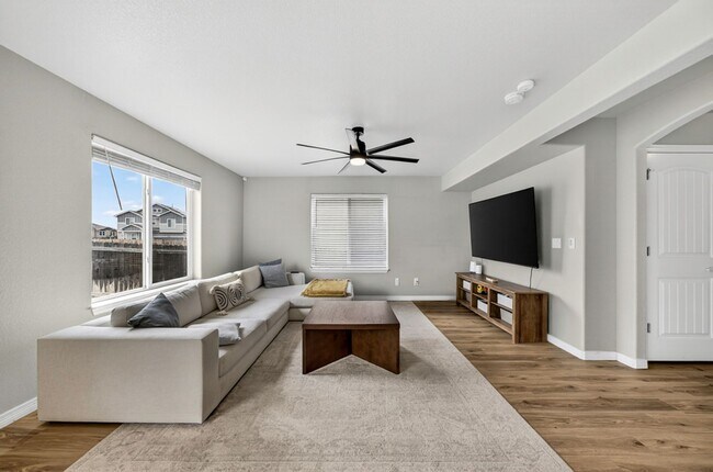 Building Photo - 6275 Wild Turkey Dr