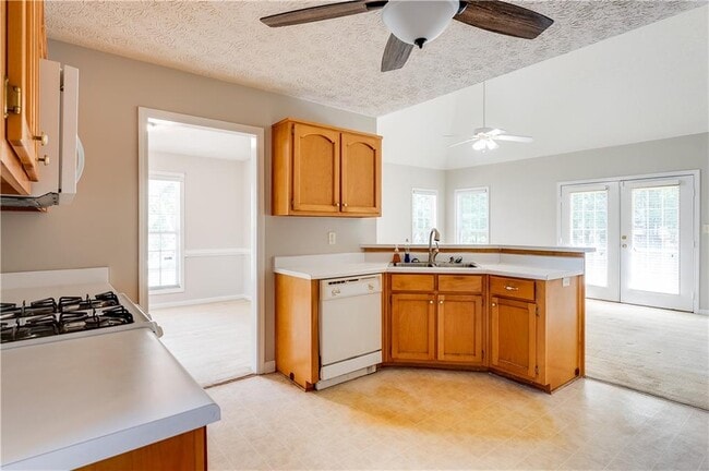 Building Photo - 12268 Justin Ct