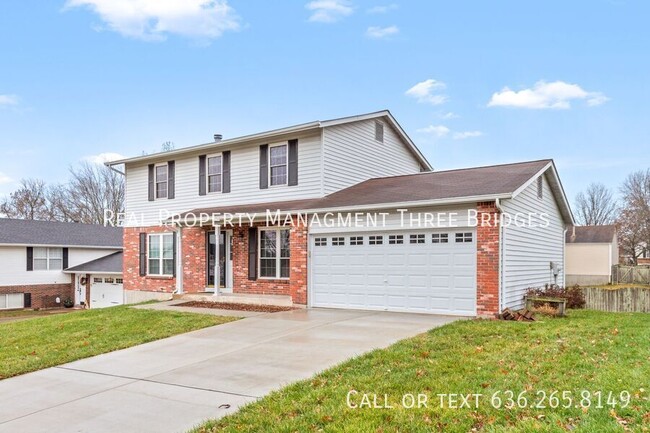 Primary Photo - Beautiful home in a quiet neighborhood