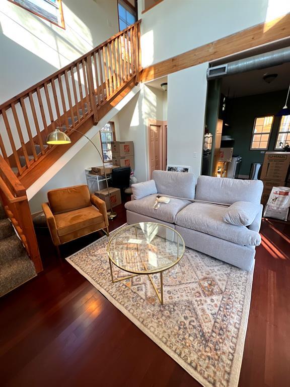 Building Photo - 1603 Cedar Ave