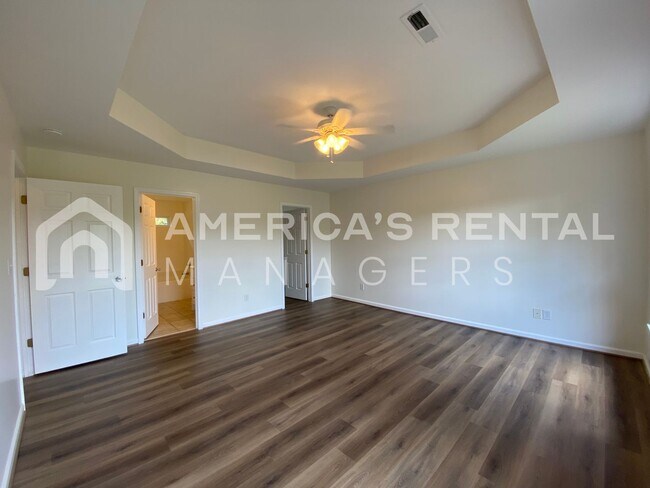 Building Photo - Home For Rent In McCalla, AL!! AVAILABLE NOW!!