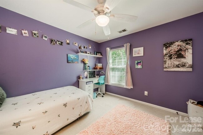 Building Photo - 2721 Apple Twig Dr