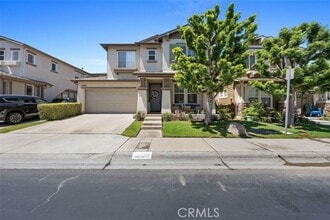 Building Photo - 16845 Primrose Ln