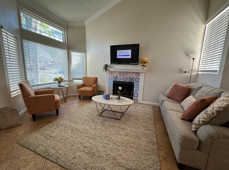 Building Photo - 39767 Creative Dr