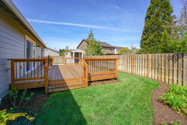 Building Photo - BEAUIFUL RAMBLER IN SOUTHVIEW HEIGHTS