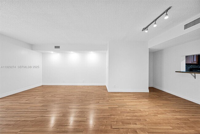 Building Photo - 3150 NW 42nd Ave