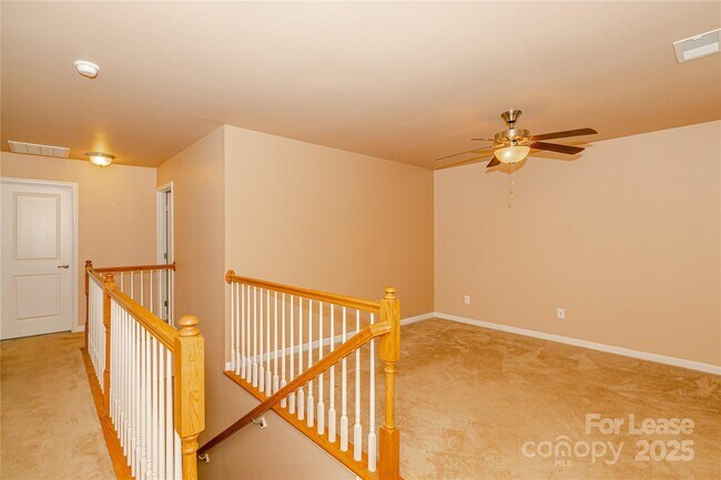 Building Photo - 7402 Dover Mill Dr SW