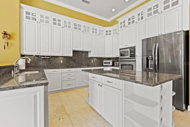 Building Photo - 30324 Laurelwood Ln