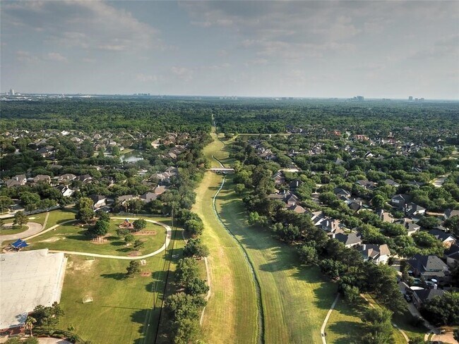 Building Photo - 5510 Cherry Creek Bend Ct