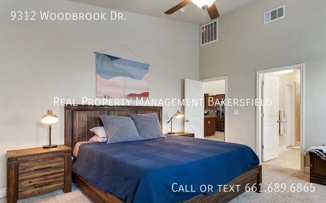 Building Photo - 9312 Woodbrook Dr