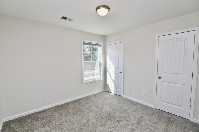 Building Photo - 1854 Gabriel Ln