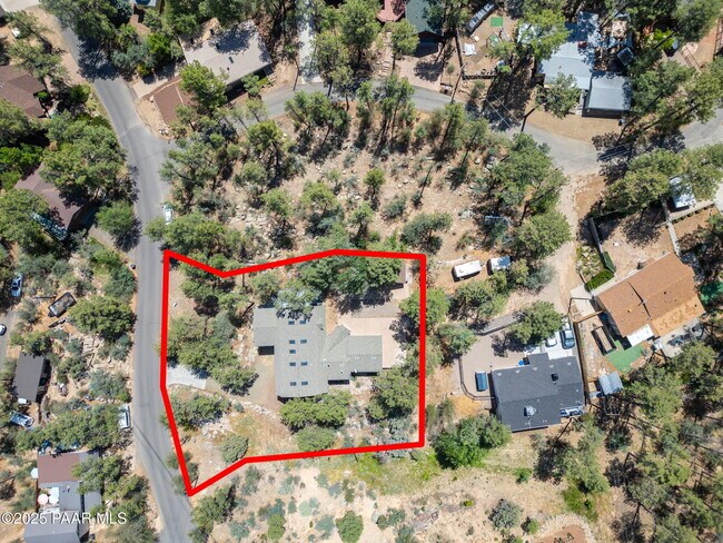 Building Photo - 847 Clubhouse Dr