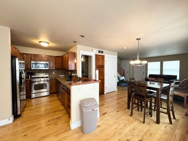 Primary Photo - 3 Bedroom, 3.5 Bathroom Townhome, Close to...